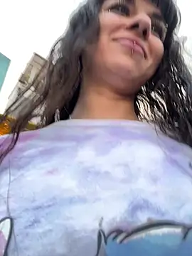 VioletaSubmissive online show from April 1, 2026, 11:02 pm