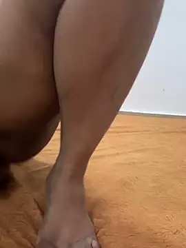 sissarahotty online show from February 2, 2025, 8:19 pm