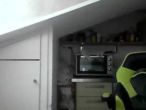 hotsexcouple00 online show from December 6, 2024, 2:17 pm