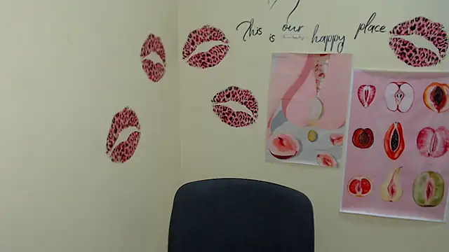 MademoiselleCl online show from January 9, 2025, 6:59 am