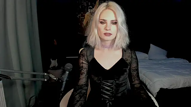 Snapshot of Milena_marshmalows chatting on December 14, 2024, 10:34 am Milena marshmalows online show from December 14, 2024, 10:34 am