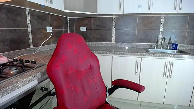 anna alvarez online show from March 1, 2026, 12:07 pm