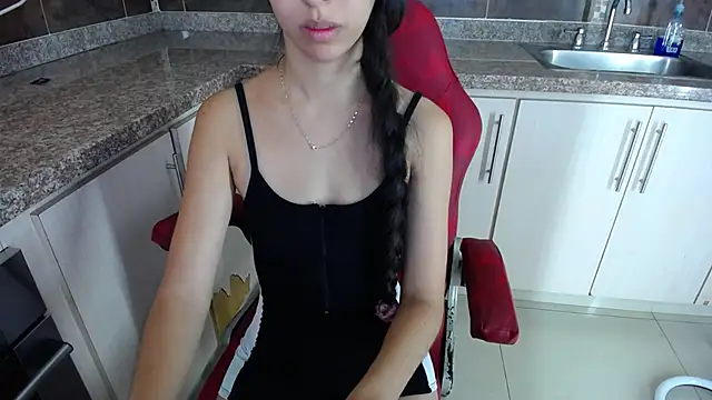 anna alvarez online show from March 31, 2026, 1:11 pm