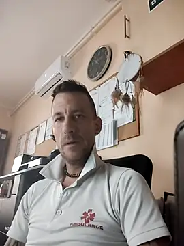 Snapshot of Inkazulu chatting on September 9, 2025, 8:52 pm Inkazulu online show from September 9, 2025, 8:52 pm