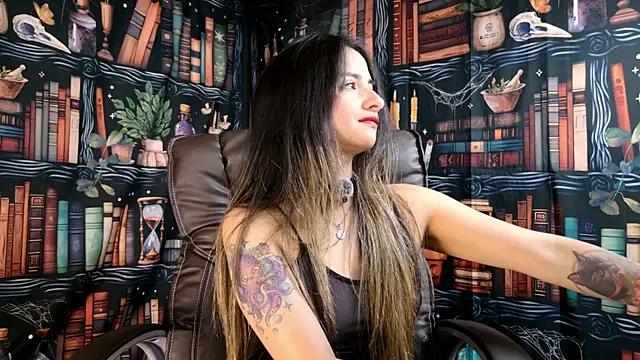 julietta   jackson online show from April 10, 2026, 9:52 pm