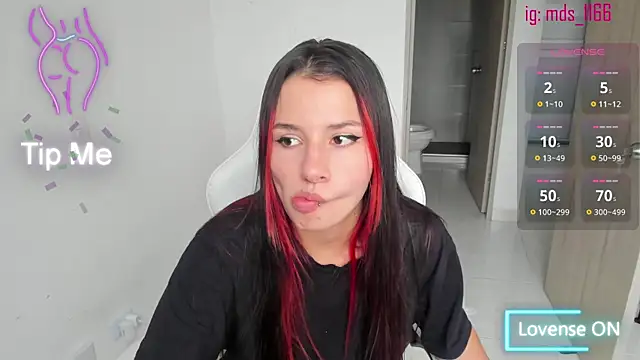 Mia adams66 online show from February 12, 2025, 9:54 pm