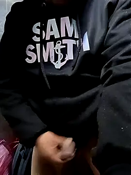 Snapshot of rayhot69 chatting on December 30, 2024, 4:08 pm rayhot69 online show from December 30, 2024, 4:08 pm