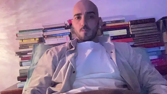 alessandromori91 online show from April 4, 2026, 8:06 pm