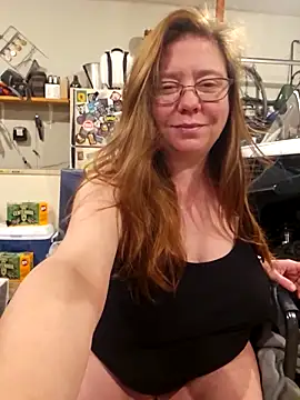 MsShelby40 online show from December 14, 2025, 10:58 pm