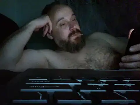 Snapshot of FROL83 chatting on May 22, 2026, 8:47 pm FROL83 online show from May 22, 2026, 8:47 pm