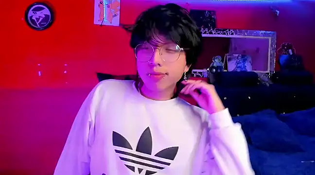 Snapshot of AnggelONfiree chatting on December 19, 2024, 1:50 am AnggelONfiree online show from December 19, 2024, 1:50 am