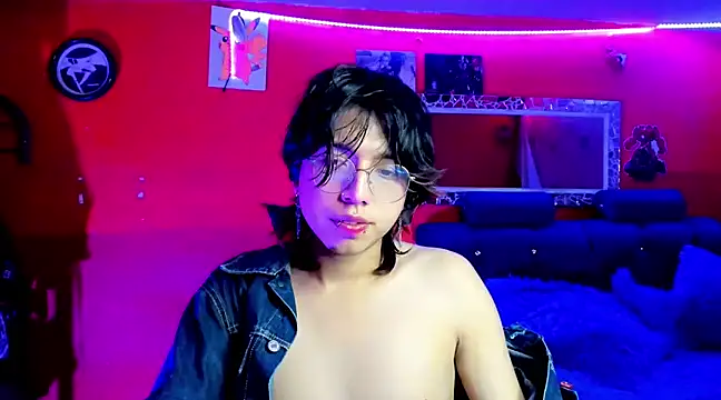 Snapshot of AnggelONfiree chatting on February 2, 2025, 6:04 am AnggelONfiree online show from February 2, 2025, 6:04 am