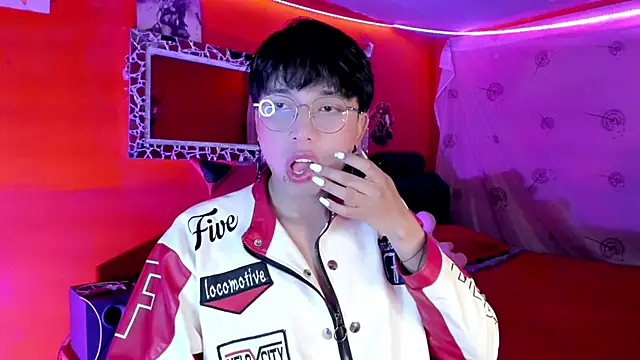 Snapshot of AnggelONfiree chatting on September 27, 2025, 1:10 am AnggelONfiree online show from September 27, 2025, 1:10 am