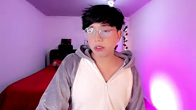 AnggelONfiree online show from November 20, 2025, 3:39 am