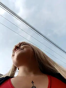 madelaine- online show from February 4, 2025, 8:49 pm