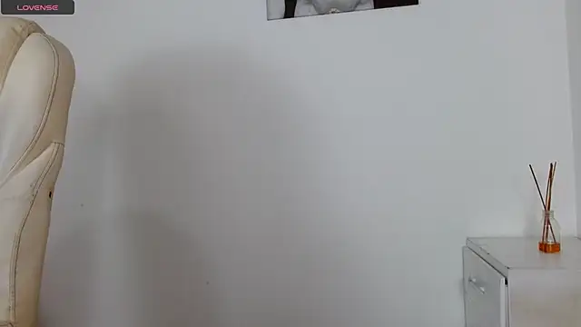 tonibelmont online show from March 17, 2025, 9:23 pm