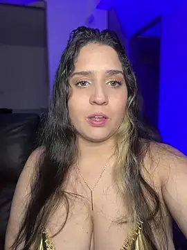 Snapshot of valentina_jonnes1 chatting on March 23, 2025, 3:10 am valentina jonnes1 online show from March 23, 2025, 3:10 am