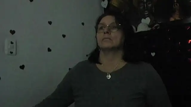 Evaaross 2345 online show from March 5, 2026, 4:52 am