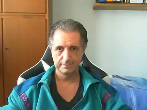 lliuk70mi online show from March 2, 2025, 12:43 pm