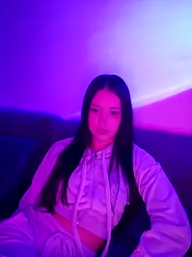 AlisaLink online show from December 11, 2024, 5:59 pm