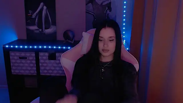 AlisaLink online show from January 13, 2025, 7:31 pm