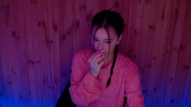 AlisaLink online show from September 16, 2025, 5:58 pm