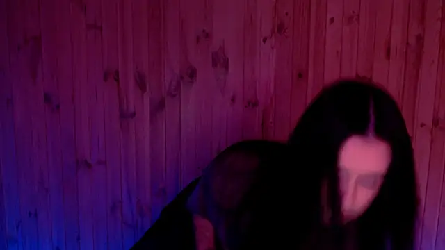 AlisaLink online show from October 13, 2025, 3:56 pm