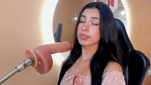 zia cooper online show from March 22, 2025, 6:58 pm