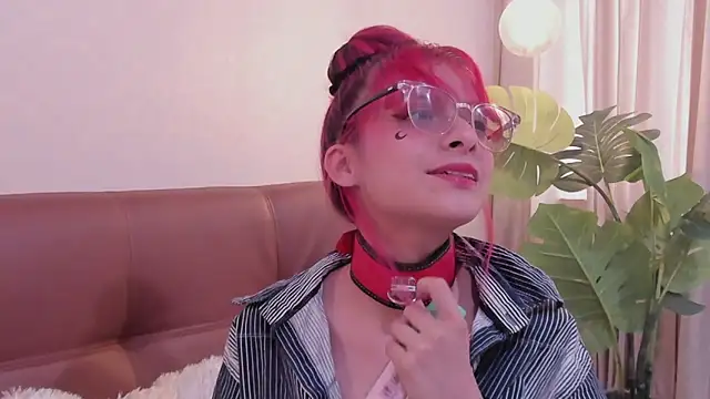 RedMeloddy online show from March 22, 2025, 7:20 pm