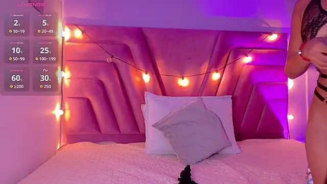 littleebonymommy online show from October 22, 2025, 2:45 am