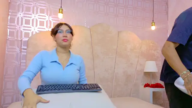 Annyeli online show from April 11, 2026, 2:27 am