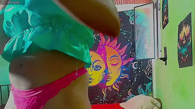 Snapshot of Angel-dust09 chatting on February 23, 2025, 8:11 pm Angel-dust09 online show from February 23, 2025, 8:11 pm