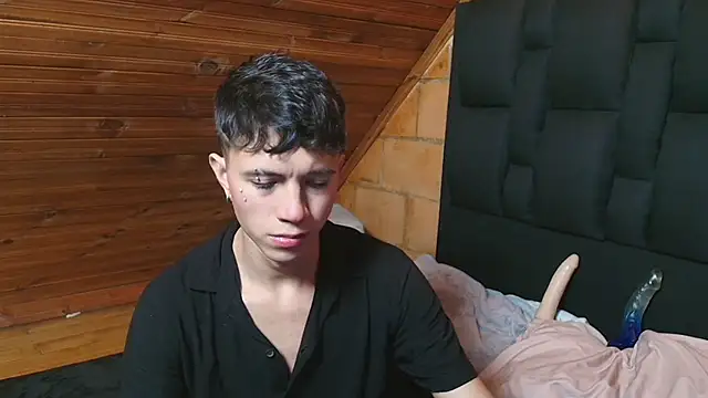 Justyn Ross online show from October 29, 2025, 4:26 am