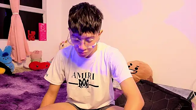 Justyn Ross online show from April 10, 2026, 1:22 am