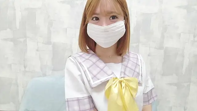 LOVE MOMO LOVE online show from January 17, 2026, 11:48 am