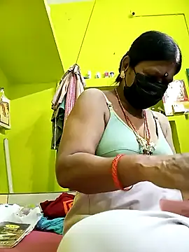 Snapshot of Tamil_yamuna_hindi chatting on January 2, 2025, 2:11 am Tamil yamuna hindi online show from January 2, 2025, 2:11 am