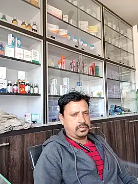 Raj1043 online show from February 6, 2026, 6:18 am