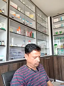 Snapshot of Raj1043 chatting on March 7, 2026, 6:43 am Raj1043 online show from March 7, 2026, 6:43 am