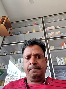 Snapshot of Raj1043 chatting on March 13, 2026, 6:31 am Raj1043 online show from March 13, 2026, 6:31 am