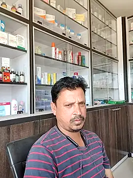 Snapshot of Raj1043 chatting on March 25, 2026, 6:30 am Raj1043 online show from March 25, 2026, 6:30 am