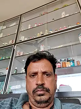 Snapshot of Raj1043 chatting on April 14, 2026, 6:30 am Raj1043 online show from April 14, 2026, 6:30 am