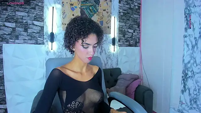 Queen Cuarxxo online show from March 26, 2026, 11:43 pm