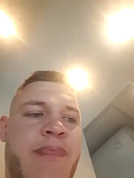 Snapshot of Yourbadboy69rrr chatting on November 28, 2025, 11:29 pm Yourbadboy69rrr online show from November 28, 2025, 11:29 pm