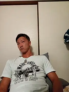 mementomori4669 online show from September 9, 2025, 11:32 am