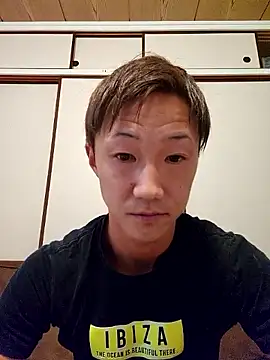 mementomori4669 online show from October 22, 2025, 2:50 pm