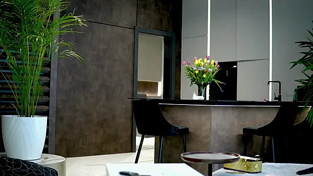 BelleSkye online show from March 6, 2025, 6:52 am