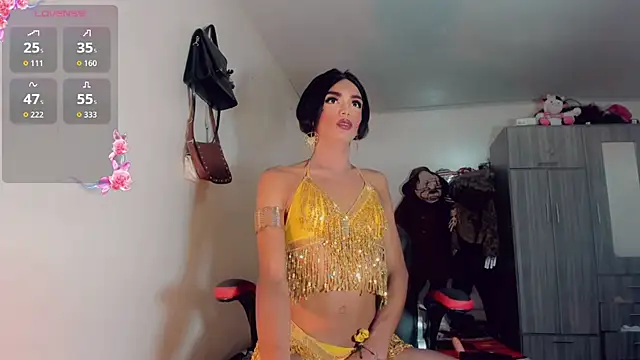 Oriana braom online show from October 14, 2025, 7:14 pm