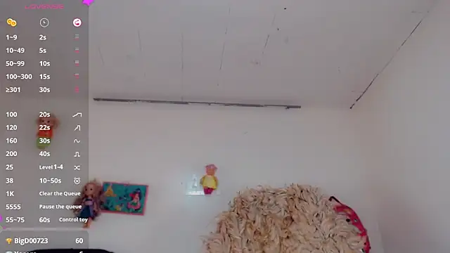 Oriana braom online show from February 12, 2026, 7:09 pm