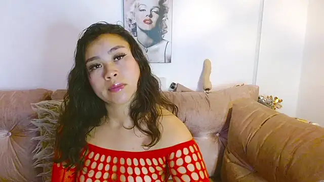 Snapshot of hinataleecs chatting on January 10, 2025, 11:11 am hinataleecs online show from January 10, 2025, 11:11 am