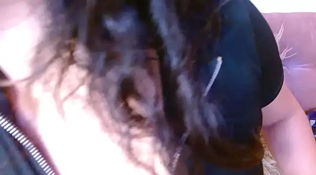 Snapshot of hinataleecs chatting on March 7, 2025, 7:08 am hinataleecs online show from March 7, 2025, 7:08 am